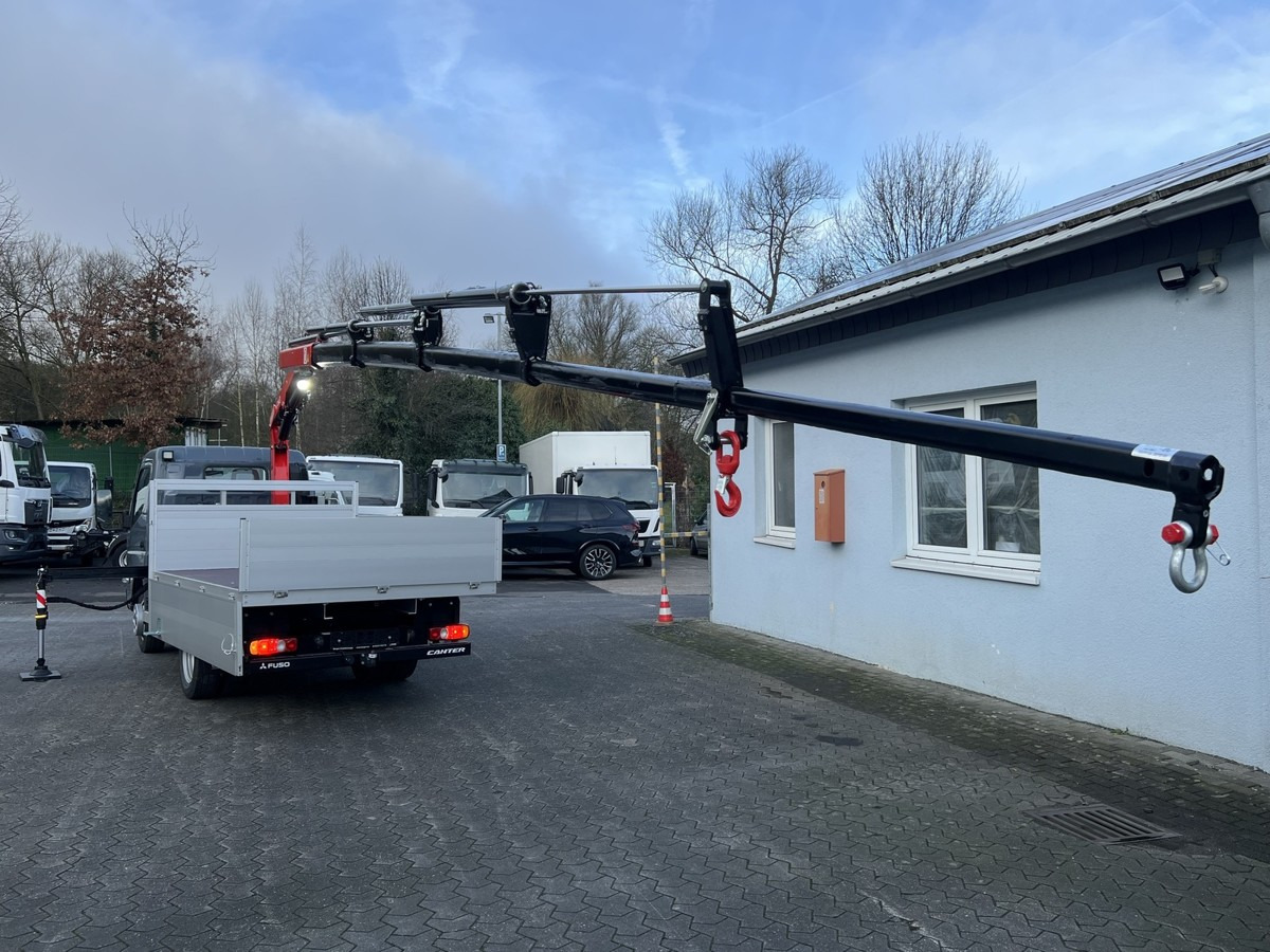 FUSO 6S15 Pritsche 3.0m Kran 4xhydr. Funk! - Kamion me vinç, Kamion me karroceri të hapur: foto 4 FUSO 6S15 Pritsche 3.0m Kran 4xhydr. Funk! - Kamion me vinç, Kamion me karroceri të hapur: foto 4