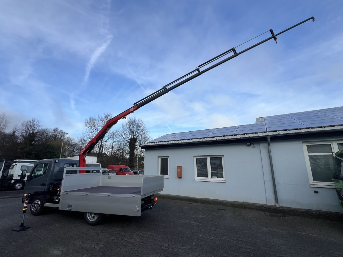 FUSO 6S15 Pritsche 3.0m Kran 4xhydr. Funk! - Kamion me vinç, Kamion me karroceri të hapur: foto 5 FUSO 6S15 Pritsche 3.0m Kran 4xhydr. Funk! - Kamion me vinç, Kamion me karroceri të hapur: foto 5