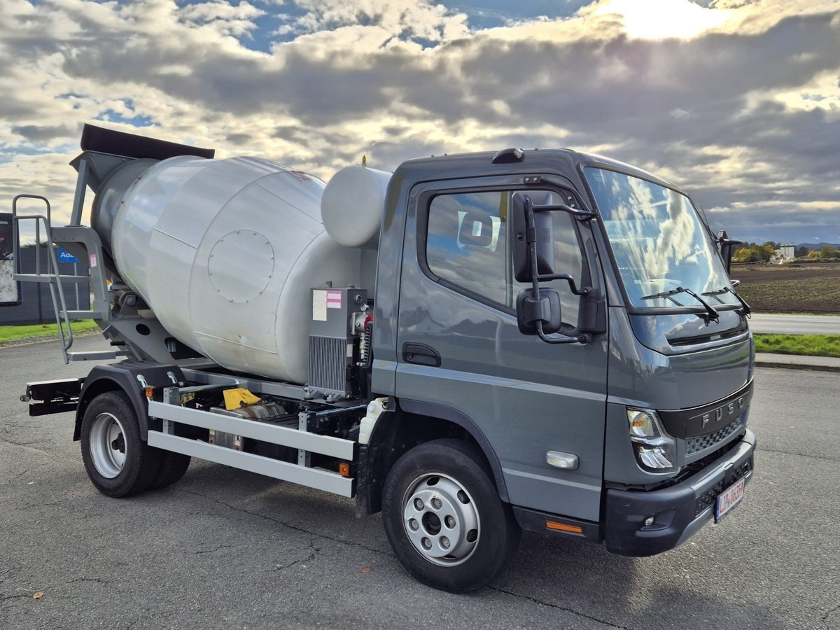 FUSO 7C18 Canter Betonmischer 2m/3 - Autobetoniere: foto 1 FUSO 7C18 Canter Betonmischer 2m/3 - Autobetoniere: foto 1