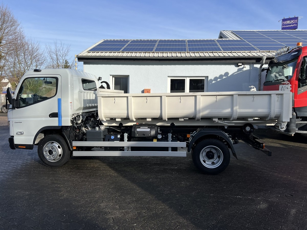 Kamion vetëngarkues i ri FUSO Canter FUSO 7C18 City Abrollkipper Miete: foto 11