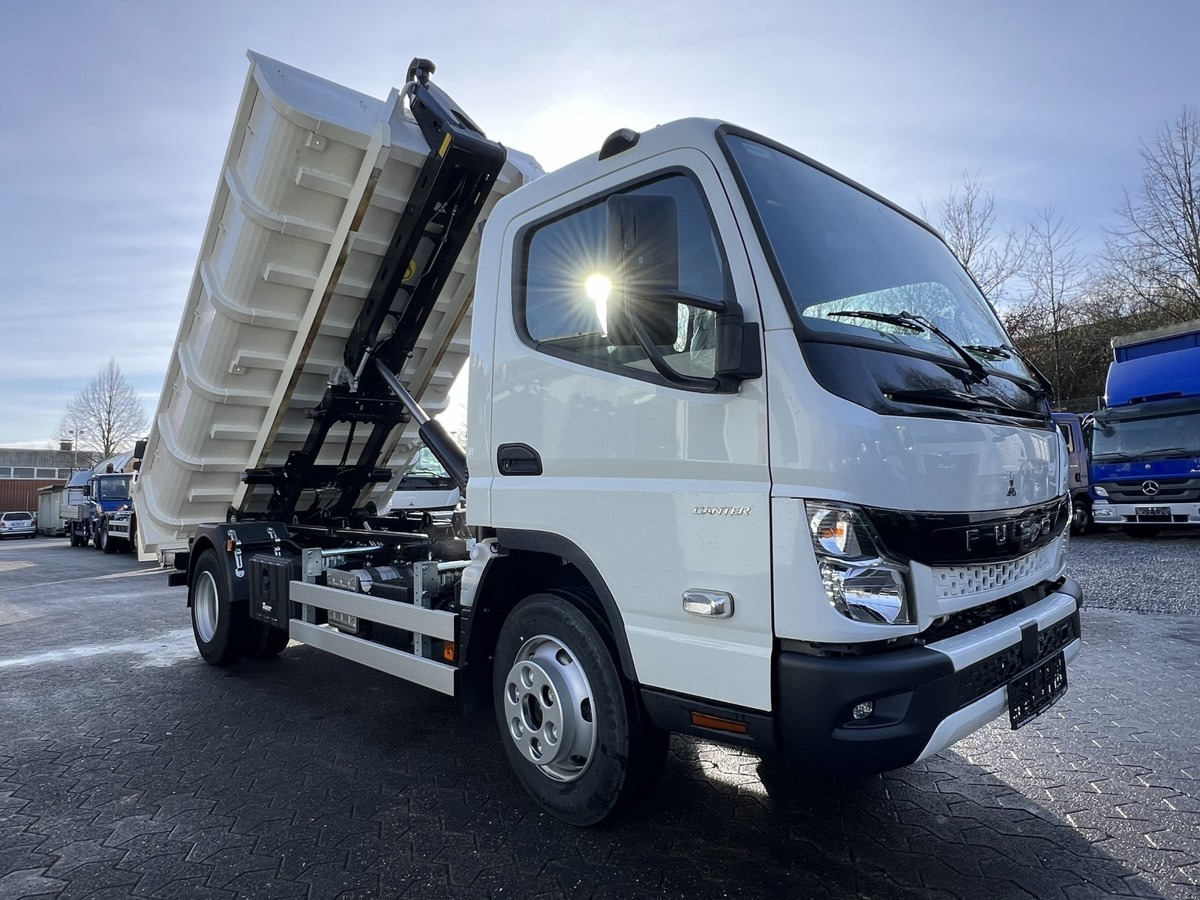Kamion vetëngarkues i ri FUSO Canter FUSO 7C18 City Abrollkipper Miete: foto 15