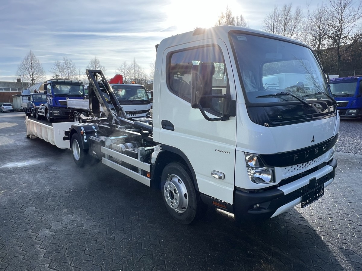 Kamion vetëngarkues i ri FUSO Canter FUSO 7C18 City Abrollkipper Miete: foto 6