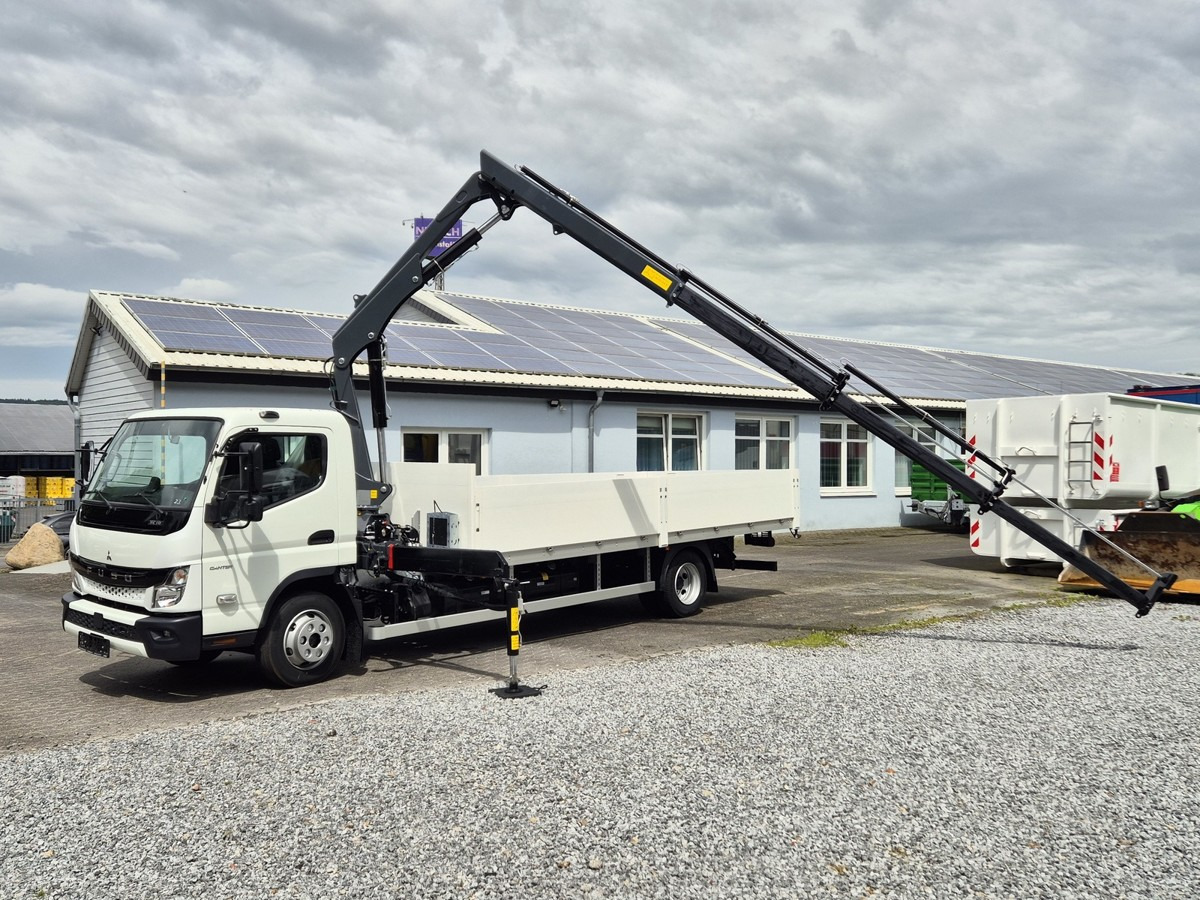 FUSO FUSO 9C18 Canter Alu Pritsche 5.5m Kran 3x hydr. - Kamioncine me karroceri: foto 2 FUSO FUSO 9C18 Canter Alu Pritsche 5.5m Kran 3x hydr. - Kamioncine me karroceri: foto 2