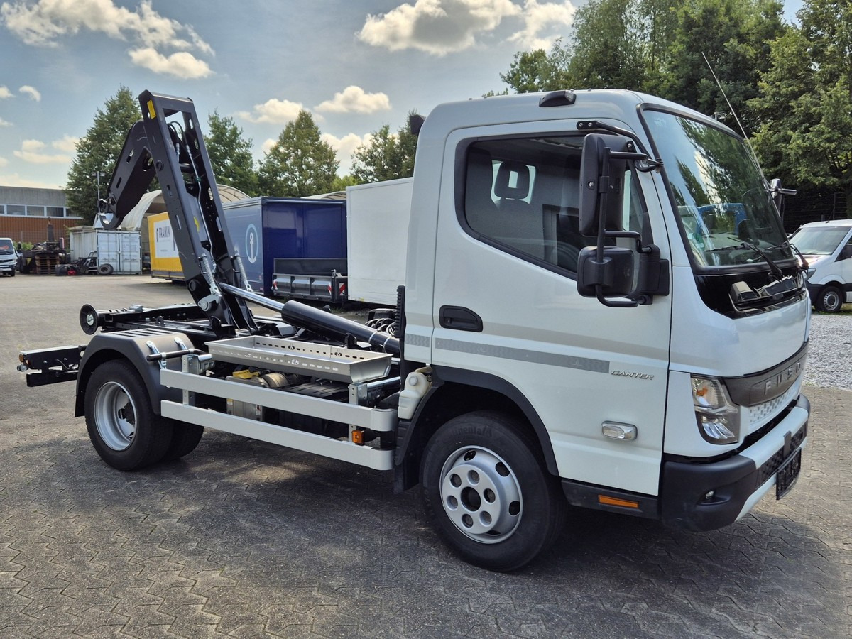 FUSO Fuso Canter 7C18 City Abrollkipper AHK Hooklift - Kamion vetëngarkues: foto 4 FUSO Fuso Canter 7C18 City Abrollkipper AHK Hooklift - Kamion vetëngarkues: foto 4