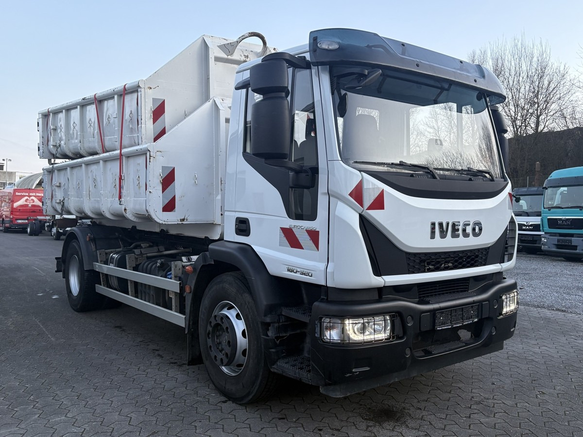 IVECO Euro Cargo 180E32 4x2 Abrollkipper Teleskoparm - Kamion vetëngarkues: foto 3 IVECO Euro Cargo 180E32 4x2 Abrollkipper Teleskoparm - Kamion vetëngarkues: foto 3