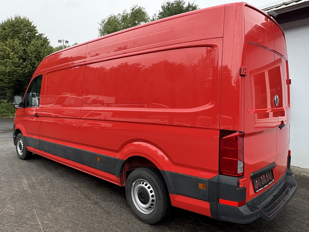 VW Crafter 35 Maxi L4H3 1Hand PDC - Furgon: foto 3 VW Crafter 35 Maxi L4H3 1Hand PDC - Furgon: foto 3