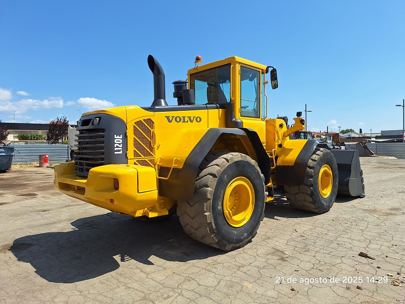 VOLVO L120E - Fadrom me goma: foto 4 VOLVO L120E - Fadrom me goma: foto 4
