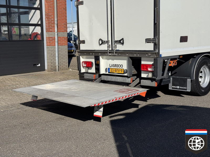 DAF CF 330 FA Space Cab / deepfreezer -30oC / TAILLIFT / - Kamion frigorifer: foto 5 DAF CF 330 FA Space Cab / deepfreezer -30oC / TAILLIFT / - Kamion frigorifer: foto 5