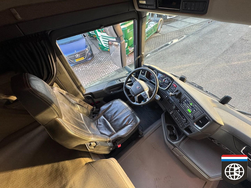 Scania R450 PTO HYDRAULIC / ALU WHEELS / RETARDER / CLEAN NL TRUCK - Gjysmë-kamion: foto 4 Scania R450 PTO HYDRAULIC / ALU WHEELS / RETARDER / CLEAN NL TRUCK - Gjysmë-kamion: foto 4