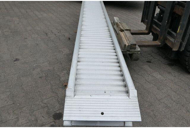 Altec ALU-Rampen AVS 130 MR, NEU - Rimorkio me plan ngarkimi të ulët: foto 4 Altec ALU-Rampen AVS 130 MR, NEU - Rimorkio me plan ngarkimi të ulët: foto 4