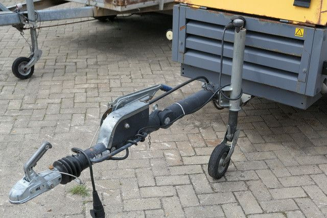 Atlas Copco XAS 67, Kompressor, Deutz, Wenig Std., TOP - Kompresor ajri: foto 2 Atlas Copco XAS 67, Kompressor, Deutz, Wenig Std., TOP - Kompresor ajri: foto 2