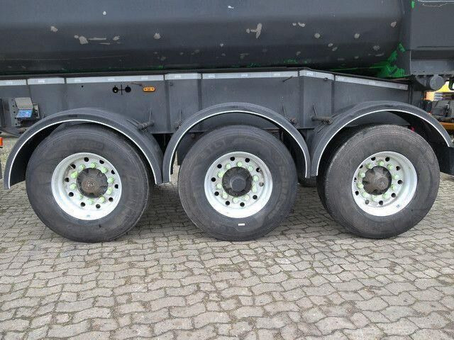 Carnehl CHKS/AH, Alu, 28m³, Kunststoffauskleidung, Lift - Gjysmë rimorkio vetëshkarkuese: foto 3 Carnehl CHKS/AH, Alu, 28m³, Kunststoffauskleidung, Lift - Gjysmë rimorkio vetëshkarkuese: foto 3