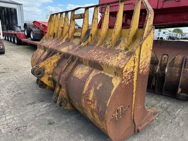 Caterpillar 966E, Ladeschaufel, Schaufel mit Zähne, 4,5m³ - Fadrom me goma: foto 3 Caterpillar 966E, Ladeschaufel, Schaufel mit Zähne, 4,5m³ - Fadrom me goma: foto 3