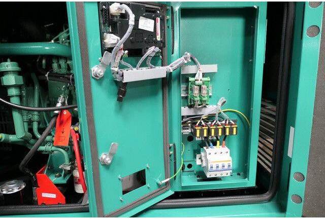 Cummins 20 kVA, Stromgenerator, Sofort verfügbar - Set gjeneratori: foto 4 Cummins 20 kVA, Stromgenerator, Sofort verfügbar - Set gjeneratori: foto 4