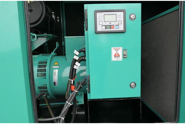 Cummins Stromgenerator, 82,5kVA, sofort vefügbar - Set gjeneratori: foto 4 Cummins Stromgenerator, 82,5kVA, sofort vefügbar - Set gjeneratori: foto 4
