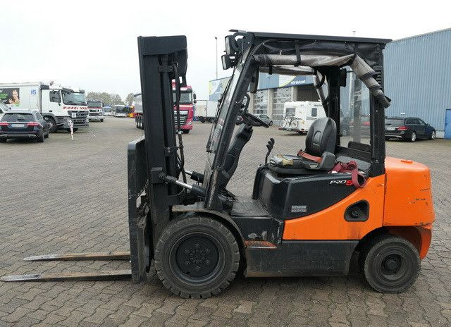 Doosan D35 C-5, 6m Hubhöhe, Freihub, 3,5to. Traglast - Pirun më naftë: foto 3 Doosan D35 C-5, 6m Hubhöhe, Freihub, 3,5to. Traglast - Pirun më naftë: foto 3