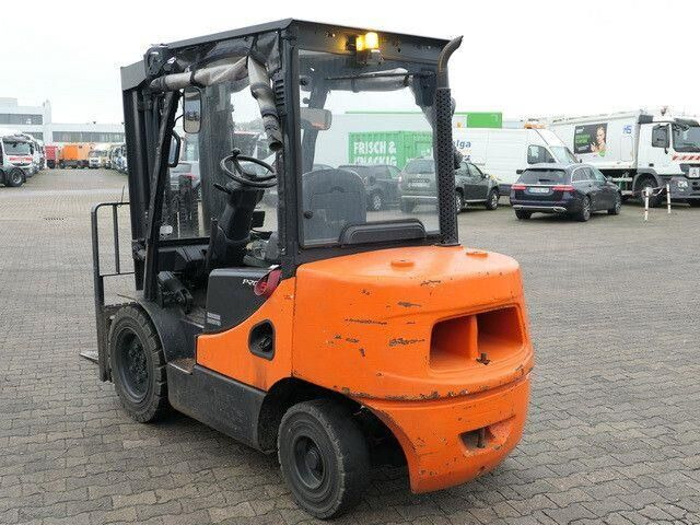 Doosan D35 C-5, 6m Hubhöhe, Freihub, 3,5to. Traglast - Pirun më naftë: foto 4 Doosan D35 C-5, 6m Hubhöhe, Freihub, 3,5to. Traglast - Pirun më naftë: foto 4