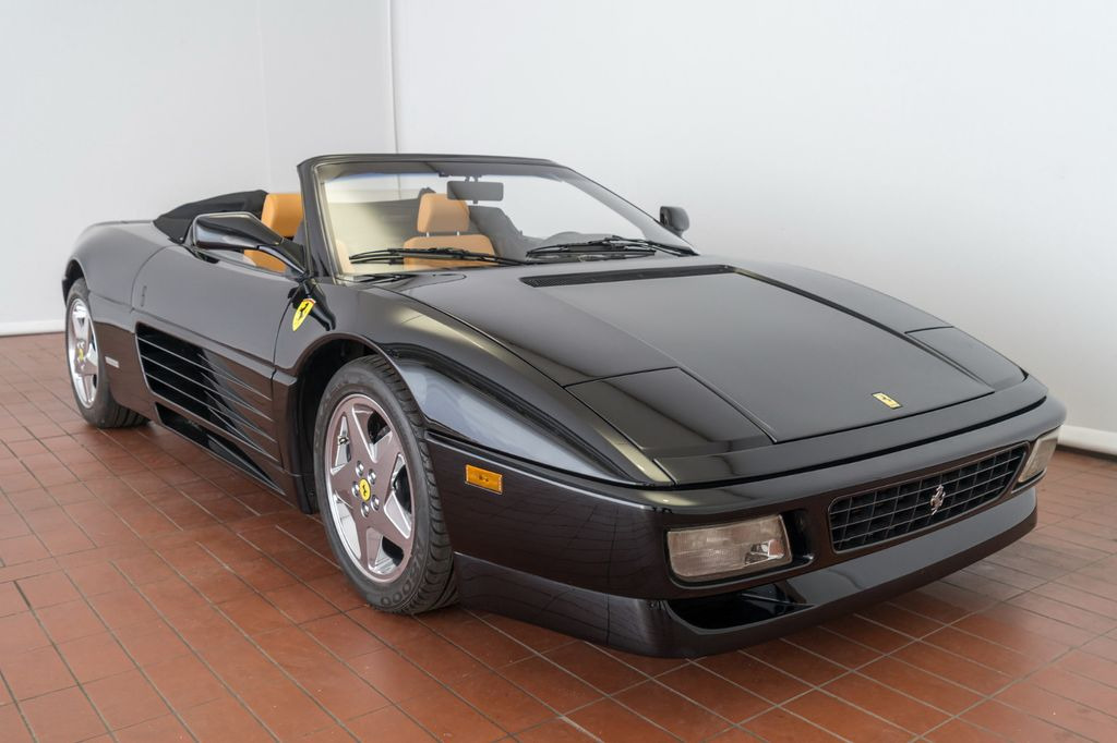 Ferrari 348 Spider/TOP Zustand/Zahnriemen+TÜV neu! - Veturë: foto 1 Ferrari 348 Spider/TOP Zustand/Zahnriemen+TÜV neu! - Veturë: foto 1