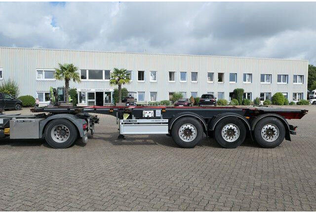 Fliegl SDS 380, ADR, Tankwagen, 20 & 30 Fuß Container - Gjysmë rimorkio me plan ngarkimi të ulët: foto 5 Fliegl SDS 380, ADR, Tankwagen, 20 & 30 Fuß Container - Gjysmë rimorkio me plan ngarkimi të ulët: foto 5