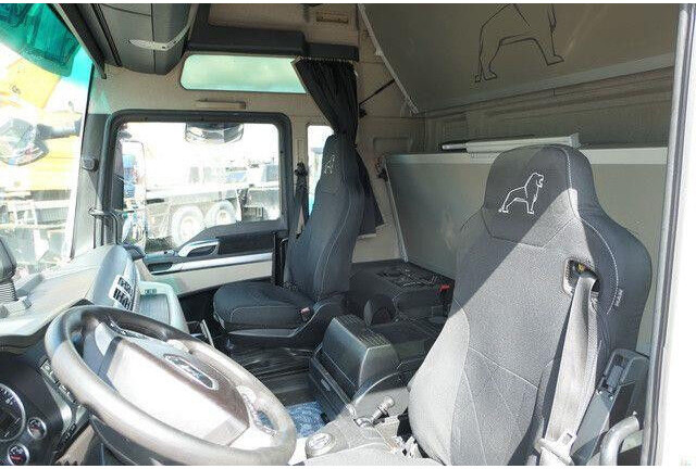 MAN 18.500 TGX 4x2, Intarder, Klima, 2x Tank,Spoiler - Gjysmë-kamion: foto 5 MAN 18.500 TGX 4x2, Intarder, Klima, 2x Tank,Spoiler - Gjysmë-kamion: foto 5