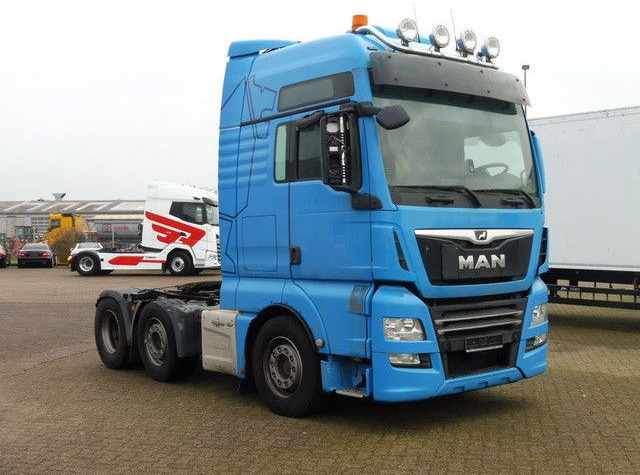 MAN 26.500 TGX XXL 6x2, Intarder, Klima, Schlafliege - Gjysmë-kamion: foto 2 MAN 26.500 TGX XXL 6x2, Intarder, Klima, Schlafliege - Gjysmë-kamion: foto 2