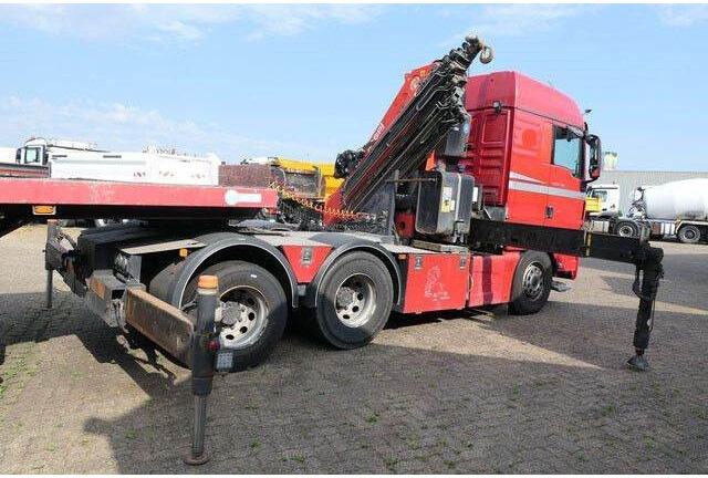 MAN 28.500 TGX 6x2, Kran PM 40528, Funk, Seilwinde - Gjysmë-kamion: foto 3 MAN 28.500 TGX 6x2, Kran PM 40528, Funk, Seilwinde - Gjysmë-kamion: foto 3