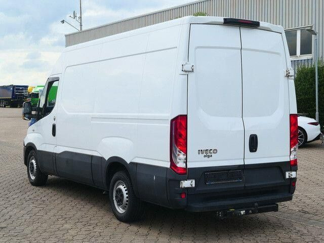 Iveco Daily 35S14/Hochdach/AHK/Klima - Furgon: foto 2 Iveco Daily 35S14/Hochdach/AHK/Klima - Furgon: foto 2