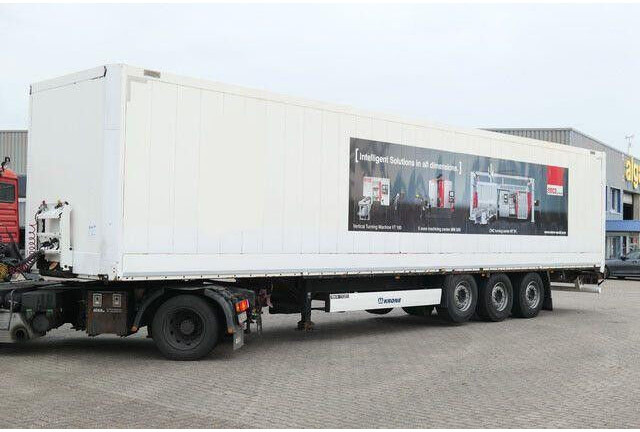 Krone SD, Schlüssellochblech, Luft-Lift, SAF-Achsen - Gjysmë rimorkio me vagonetë të mbyllur: foto 3 Krone SD, Schlüssellochblech, Luft-Lift, SAF-Achsen - Gjysmë rimorkio me vagonetë të mbyllur: foto 3