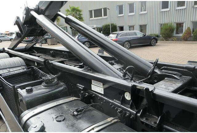 MAN 26.390 TGA BL 6x4, VDL S-21 6200, Klima, Luftfe. - Kamion vetëngarkues: foto 2 MAN 26.390 TGA BL 6x4, VDL S-21 6200, Klima, Luftfe. - Kamion vetëngarkues: foto 2