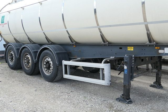 Menci SA 105, isoliert, 32m³, 4 Kammern, Alu-Felgen - Gjysmë rimorkio me bot: foto 2 Menci SA 105, isoliert, 32m³, 4 Kammern, Alu-Felgen - Gjysmë rimorkio me bot: foto 2