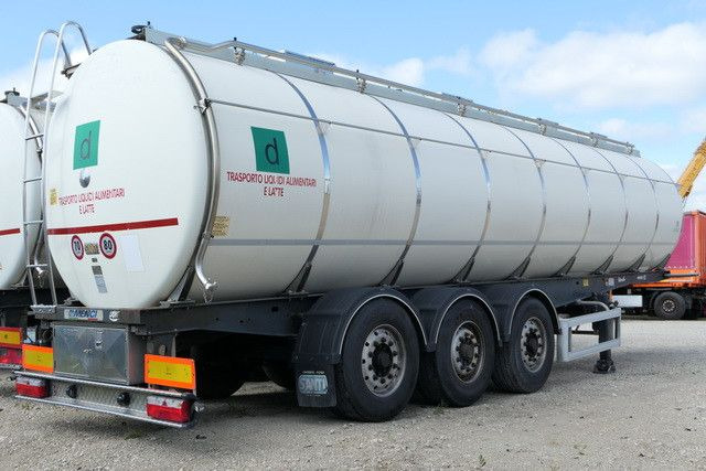 Menci SA 105, isoliert, 32m³, 4 Kammern, Alu-Felgen - Gjysmë rimorkio me bot: foto 3 Menci SA 105, isoliert, 32m³, 4 Kammern, Alu-Felgen - Gjysmë rimorkio me bot: foto 3
