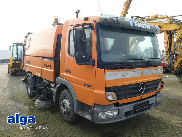 Mercedes-Benz 1018 Atego 4x2, Faun VIAJET 5R, Klima, 73tkm - Makinë fshirëse për rrugët: foto 1 Mercedes-Benz 1018 Atego 4x2, Faun VIAJET 5R, Klima, 73tkm - Makinë fshirëse për rrugët: foto 1