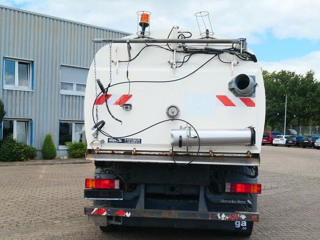 Mercedes-Benz 1518 LKO Atego 4x2, Kobit-Aufbau, 8m³,Wassertank - Makinë fshirëse për rrugët: foto 4 Mercedes-Benz 1518 LKO Atego 4x2, Kobit-Aufbau, 8m³,Wassertank - Makinë fshirëse për rrugët: foto 4