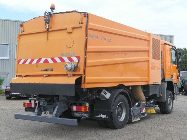 Mercedes-Benz 2032 A Actros 4x4, Bucher STKF 9500, Airport, AC - Makinë fshirëse për rrugët: foto 3 Mercedes-Benz 2032 A Actros 4x4, Bucher STKF 9500, Airport, AC - Makinë fshirëse për rrugët: foto 3