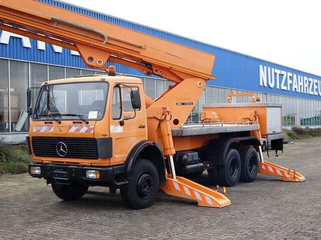 Mercedes-Benz 2222 6x4, Ruthmann, 28m. 3. Sitz - Krah me çernjerë: foto 2 Mercedes-Benz 2222 6x4, Ruthmann, 28m. 3. Sitz - Krah me çernjerë: foto 2