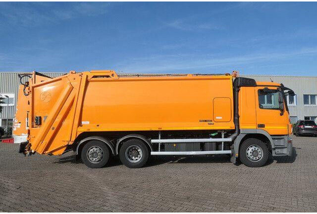 Mercedes-Benz 2532 L Actros 6x2,Schörling, Terberg, Lenk-Lift - Kamion mbeturinash: foto 5 Mercedes-Benz 2532 L Actros 6x2,Schörling, Terberg, Lenk-Lift - Kamion mbeturinash: foto 5