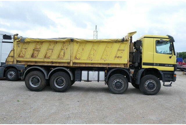 Mercedes-Benz 4140 AK Actros, Allrad, alter Tacho, 4x am Lager - Kamion vetëshkarkues: foto 5 Mercedes-Benz 4140 AK Actros, Allrad, alter Tacho, 4x am Lager - Kamion vetëshkarkues: foto 5