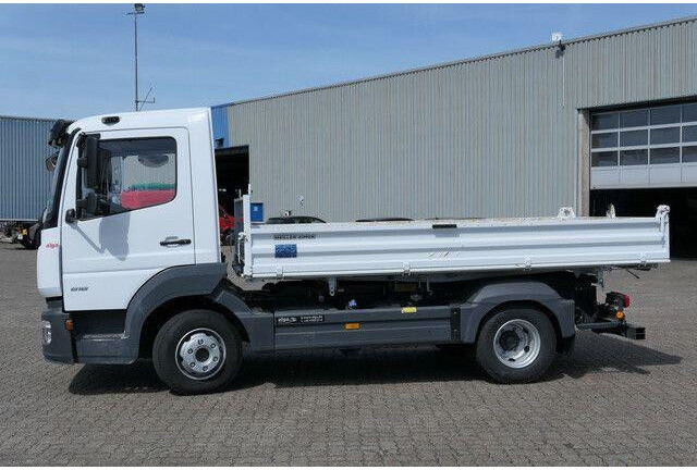 Mercedes-Benz 818 K Atego 4x2, Meiller, 19tkm, 2x AHK, Klima - Kamion vetëshkarkues: foto 5 Mercedes-Benz 818 K Atego 4x2, Meiller, 19tkm, 2x AHK, Klima - Kamion vetëshkarkues: foto 5