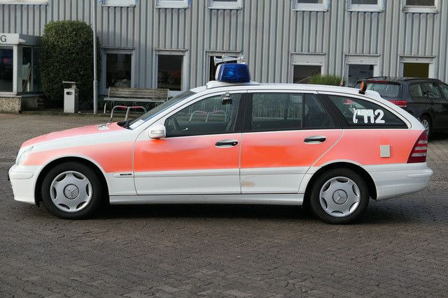 Mercedes-Benz C 220 C -Klasse T-Modell C 220 T CDI - Veturë: foto 2 Mercedes-Benz C 220 C -Klasse T-Modell C 220 T CDI - Veturë: foto 2