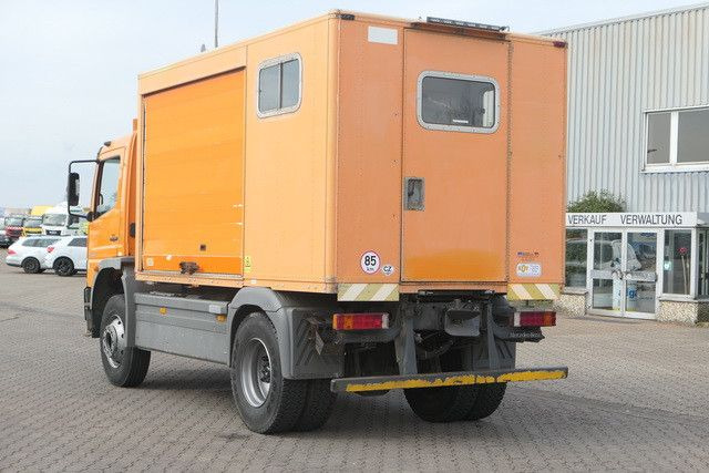 Mercedes-Benz 1518 A Atego 4X4, Klima, AHK, Allrad, Rolltor - Mjet bujqësor/ Special, Kamion vagonetë: foto 3 Mercedes-Benz 1518 A Atego 4X4, Klima, AHK, Allrad, Rolltor - Mjet bujqësor/ Special, Kamion vagonetë: foto 3