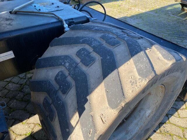 Terex TW 110, Schild, Pratzen, S.W.S, Knickausleger - Ekskavator me goma: foto 5 Terex TW 110, Schild, Pratzen, S.W.S, Knickausleger - Ekskavator me goma: foto 5