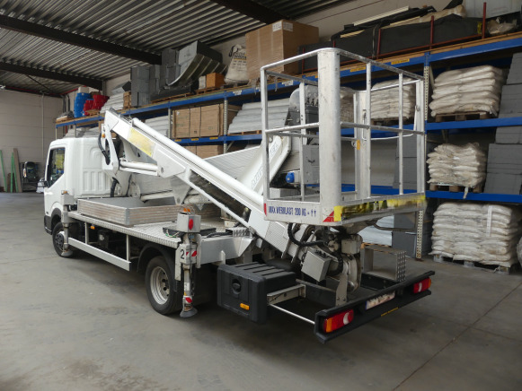 Camionnette nacelle Nissan Cabstar-Multitel MX 250 (2015-58.494 km) (VWASUFF24F5178387) - Platformë ajrore e montuar në kamion: foto 4 Camionnette nacelle Nissan Cabstar-Multitel MX 250 (2015-58.494 km) (VWASUFF24F5178387) - Platformë ajrore e montuar në kamion: foto 4