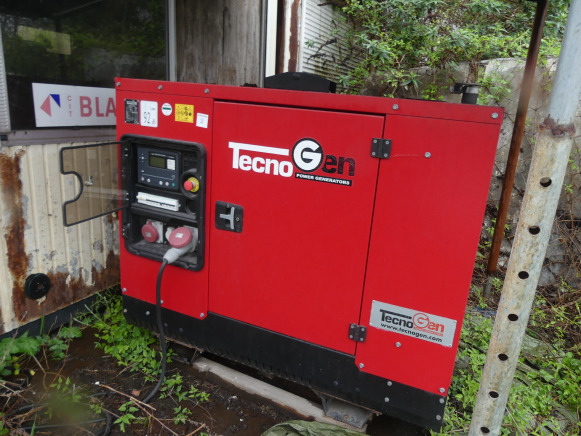 Groupe électrogène 20 KVA Technogen PK23TSX (G20) - Set gjeneratori: foto 1 Groupe électrogène 20 KVA Technogen PK23TSX (G20) - Set gjeneratori: foto 1