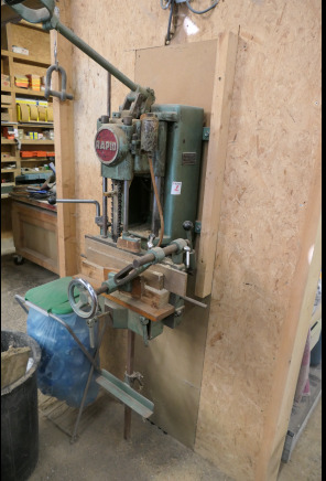 Mortaiseuse à chaîne Rapid - Makineri për përpunimin e drurit: foto 1 Mortaiseuse à chaîne Rapid - Makineri për përpunimin e drurit: foto 1