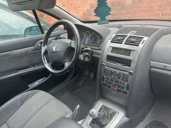 Peugeot 407 - Veturë: foto 3 Peugeot 407 - Veturë: foto 3