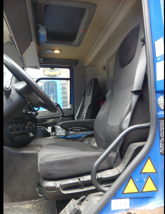 REF:7612 - Camion porte-container DAF FANCF 75 (2012-455.072 km) - Kamion vetëngarkues: foto 5 REF:7612 - Camion porte-container DAF FANCF 75 (2012-455.072 km) - Kamion vetëngarkues: foto 5