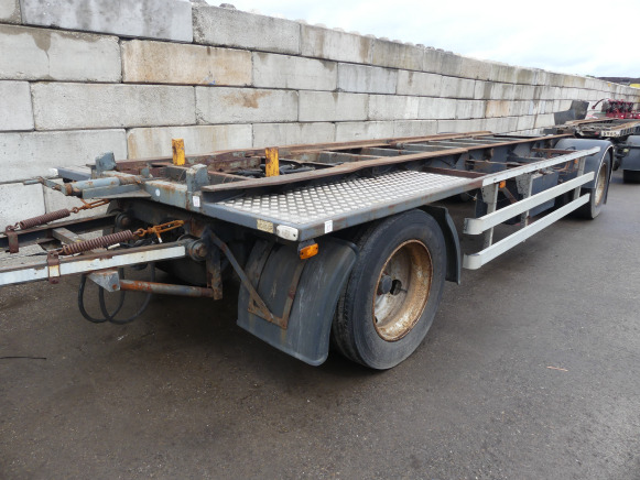 REF:WD-83-GR - Remorque porte container Floor FLA-10-108 - Transportjer kontejnerësh/ Rimorkio me karroceri të çmontueshme: foto 1 REF:WD-83-GR - Remorque porte container Floor FLA-10-108 - Transportjer kontejnerësh/ Rimorkio me karroceri të çmontueshme: foto 1