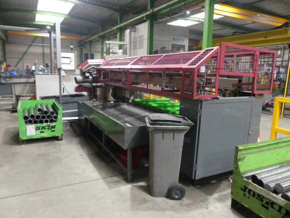 Tronçonneuse numérique Behringer HBP 303A PCM - Makinë për përpunimin e metalit: foto 4 Tronçonneuse numérique Behringer HBP 303A PCM - Makinë për përpunimin e metalit: foto 4