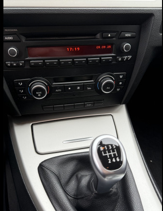 Voiture BMW 316D (2011-212.866 km-VIN:WBAPR51080E719674) - Veturë: foto 3 Voiture BMW 316D (2011-212.866 km-VIN:WBAPR51080E719674) - Veturë: foto 3