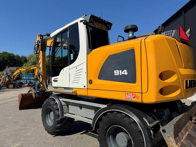 Liebherr A914 2018 8950 uur NL Machine - Ekskavator me goma: foto 3 Liebherr A914 2018 8950 uur NL Machine - Ekskavator me goma: foto 3